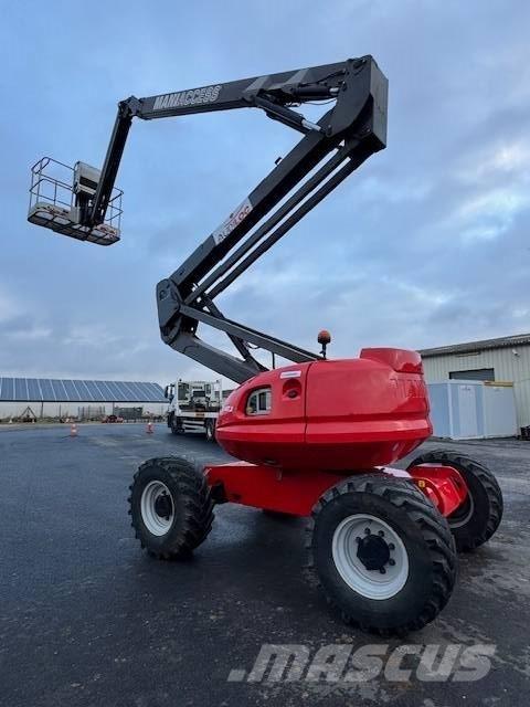 Manitou 200 ATJ Kompaktiškas savaeigis strėlinis keltuvas