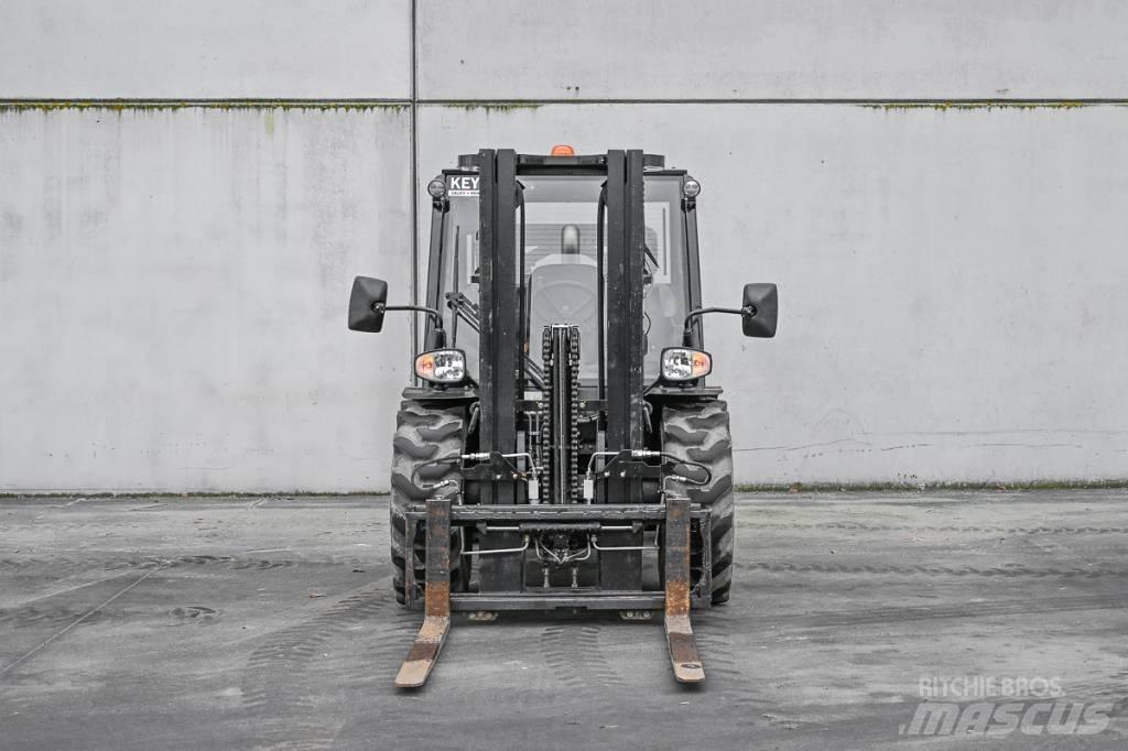 Manitou MC 25-4 Dyzeliniai krautuvai