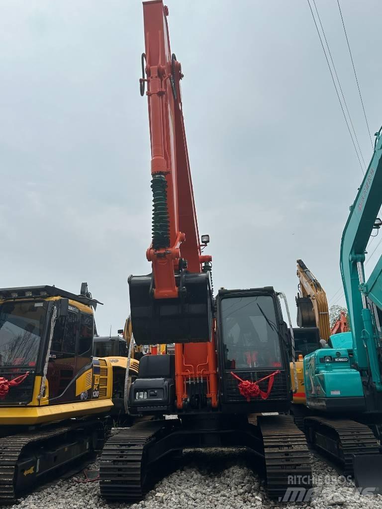 Hitachi ZX 120 Vikšriniai ekskavatoriai