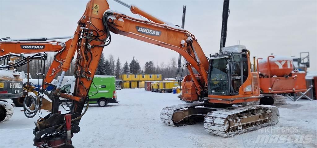 Doosan DX235LCR Vikšriniai ekskavatoriai