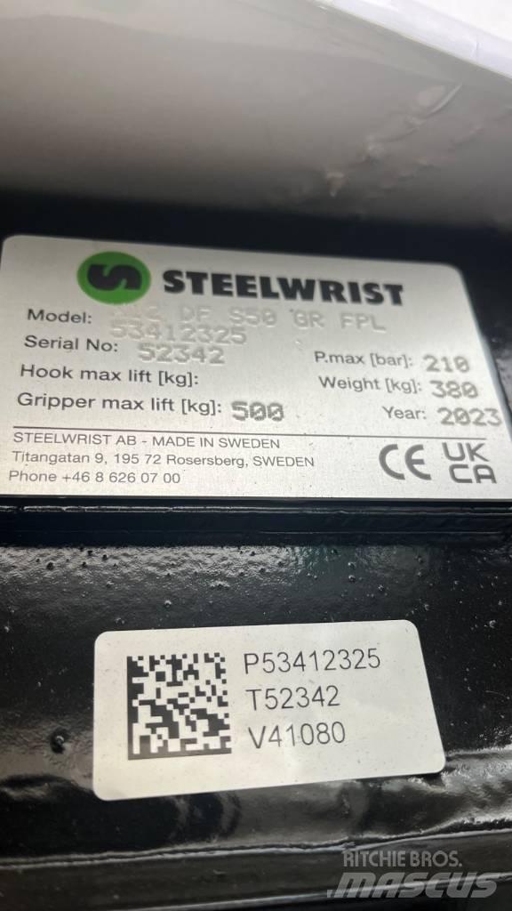 Steelwrist X12 Sukimo įrenginiai