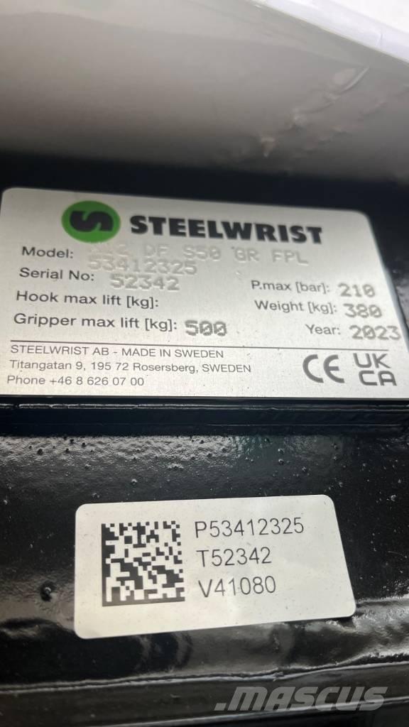 Steelwrist X12 Sukimo įrenginiai