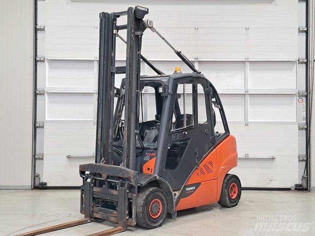 Linde H25D-02 Dyzeliniai krautuvai