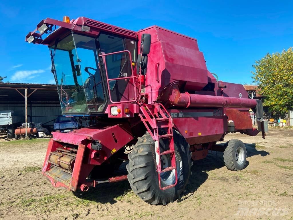 Case IH 521 Derliaus nuėmimo kombainai