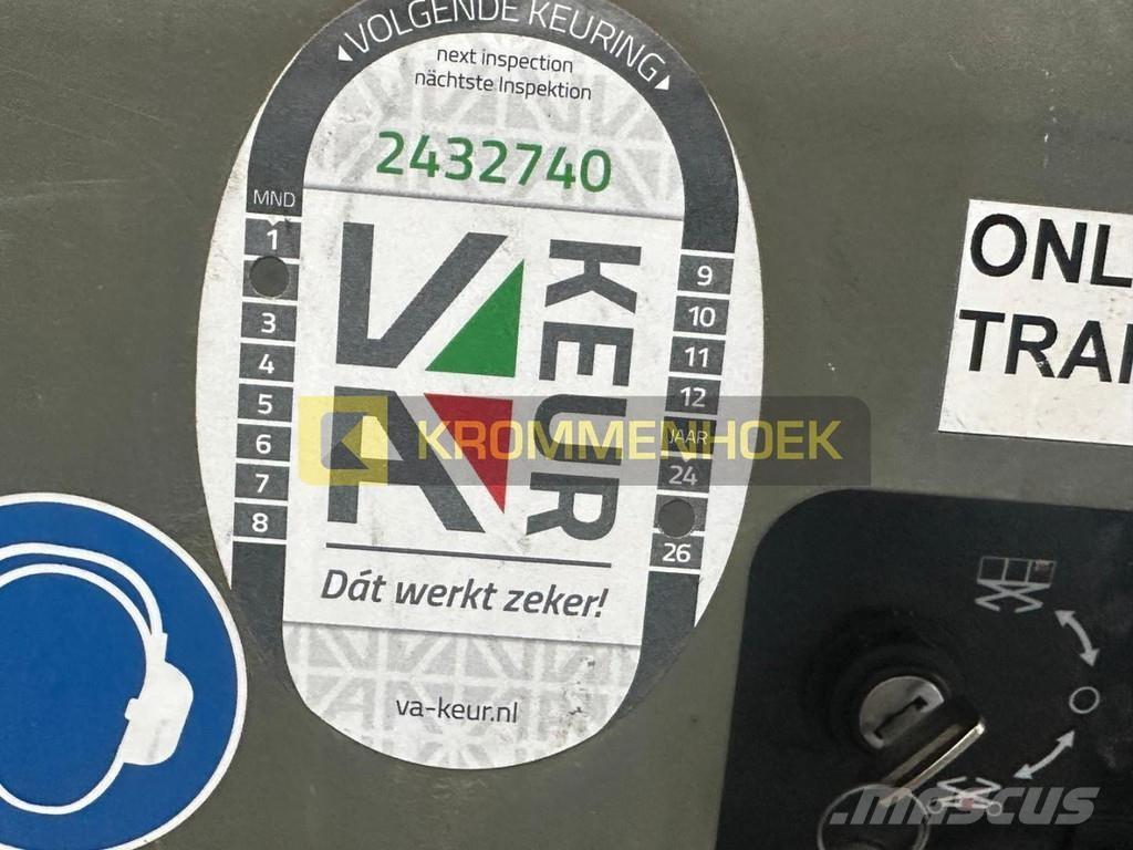 JLG M 3369 Žirkliniai keltuvai