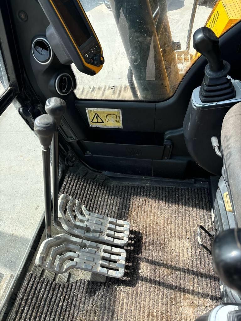 JCB JS 160 LC Vikšriniai ekskavatoriai