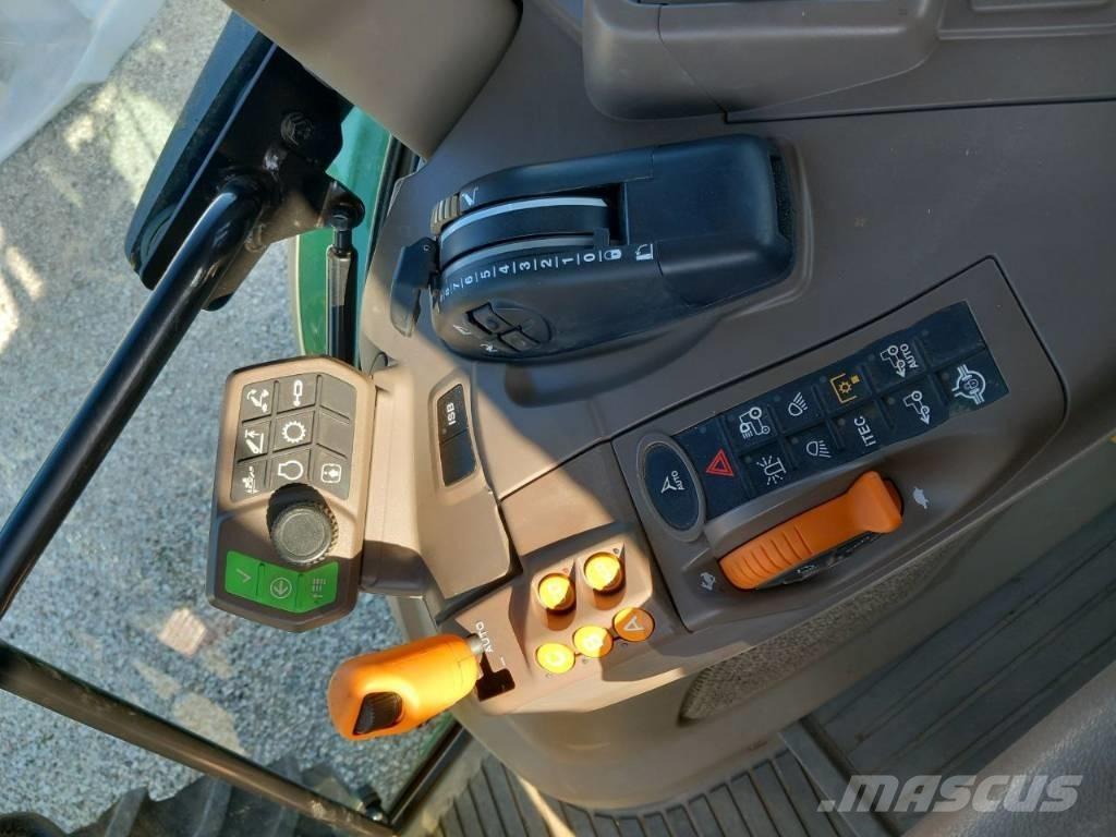 John Deere 5125 R Traktoriai