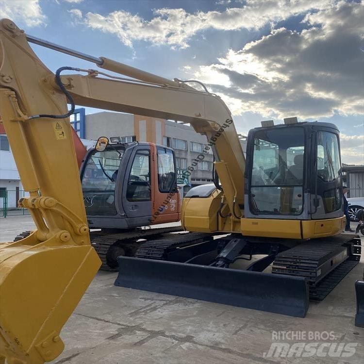 Komatsu 78 Vikšriniai ekskavatoriai