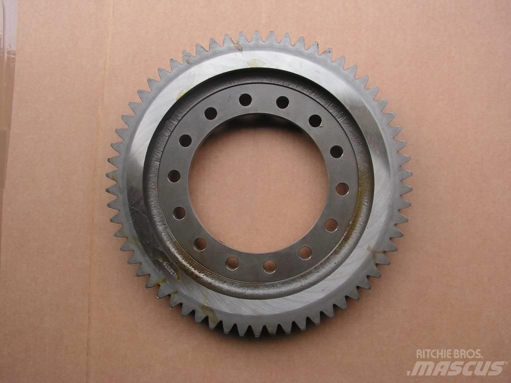 John Deere 2266 Transmisijos