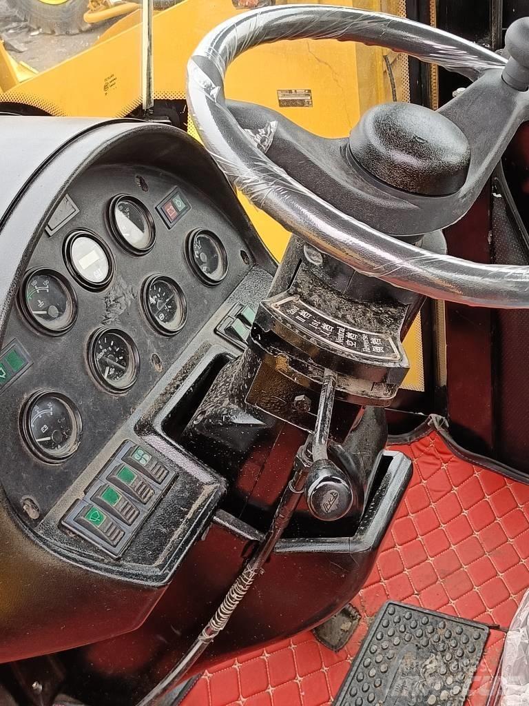 CAT 966 H Naudoti ratiniai krautuvai
