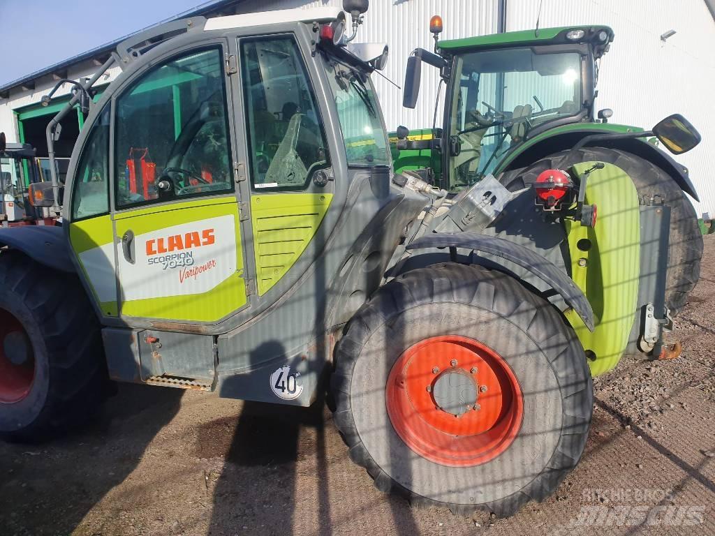 CLAAS Scorpion 7040 Teleskopiniai krautuvai
