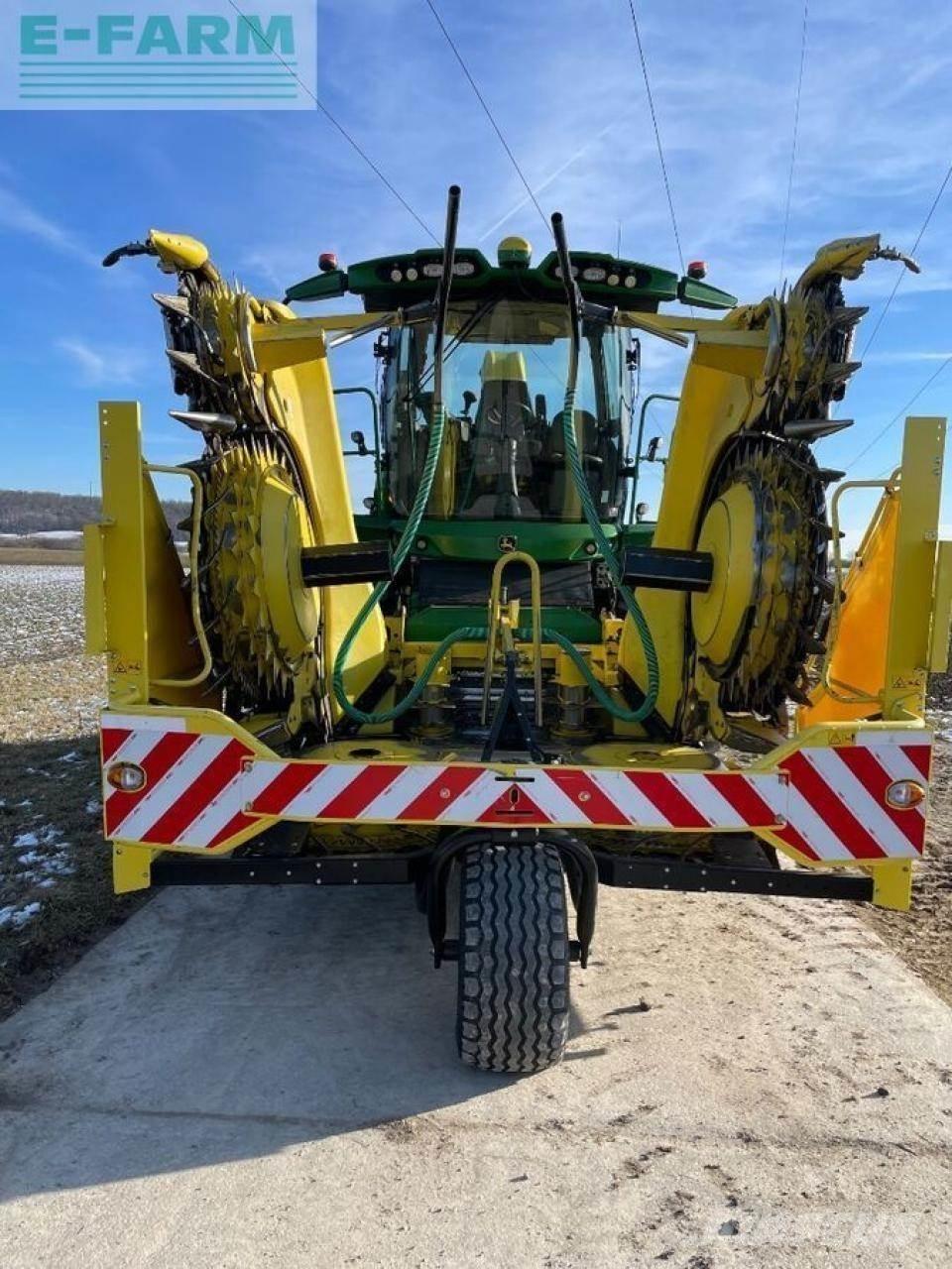 John Deere 8500 Pašarų ruošimo technika