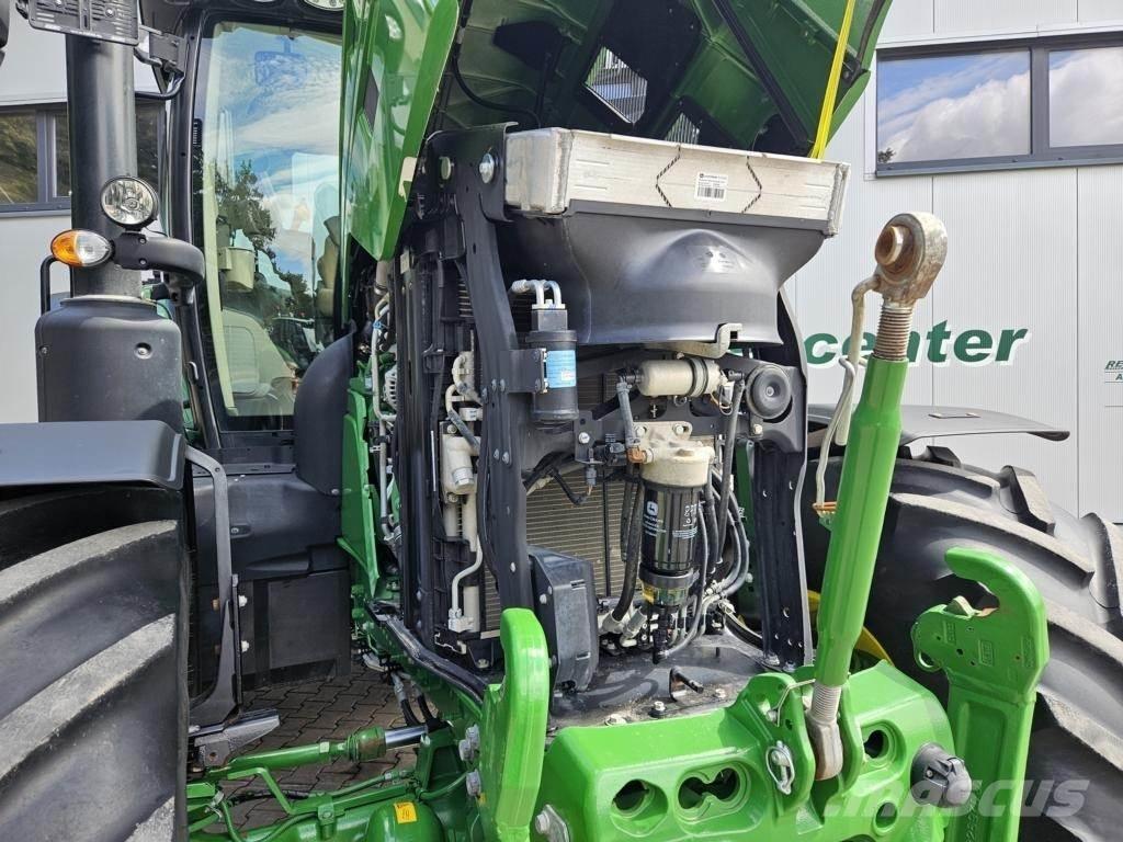 John Deere 6R195 Traktoriai
