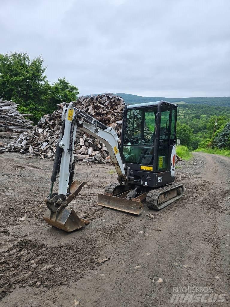Bobcat E 20 Mini ekskavatoriai < 7 t