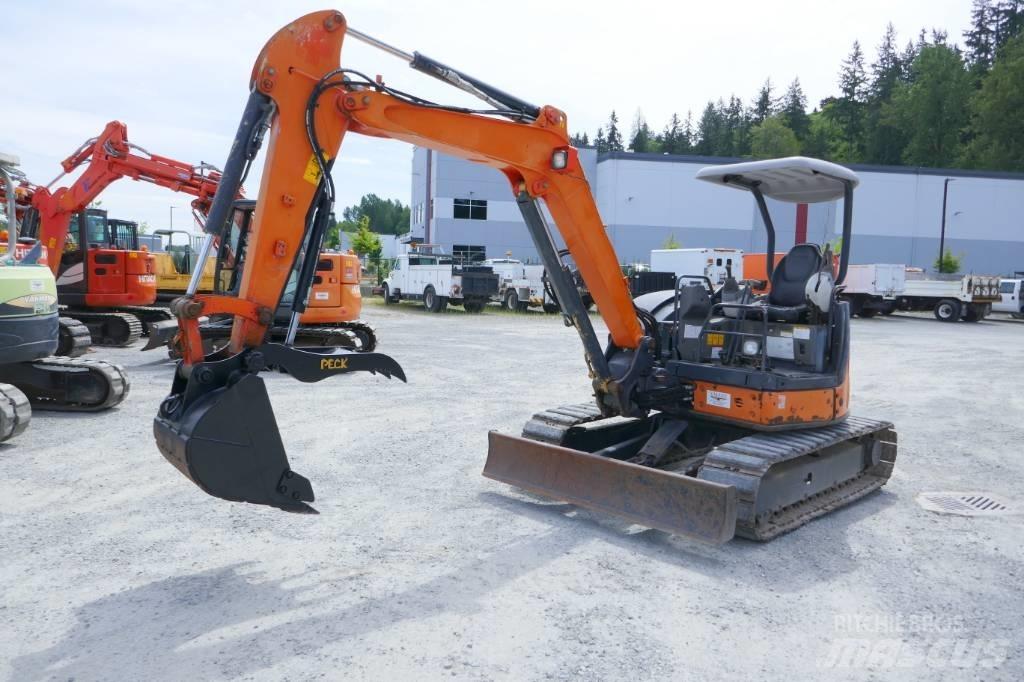 Hitachi ZX40U-3 Mini ekskavatoriai < 7 t