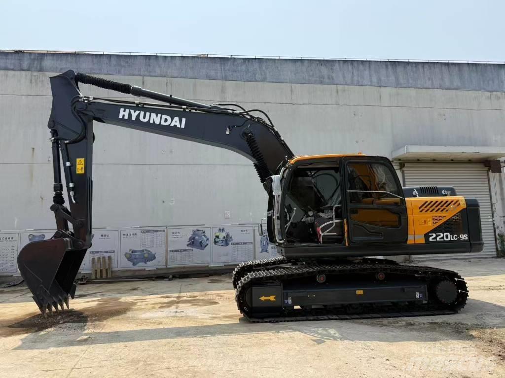 Hyundai R220LC-9S Vidutinės galios ekskavatoriai 7-12 t