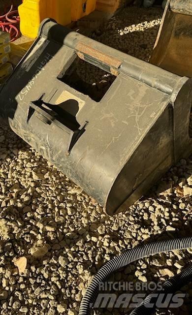 CAT Bucket Kiti naudoti statybos komponentai