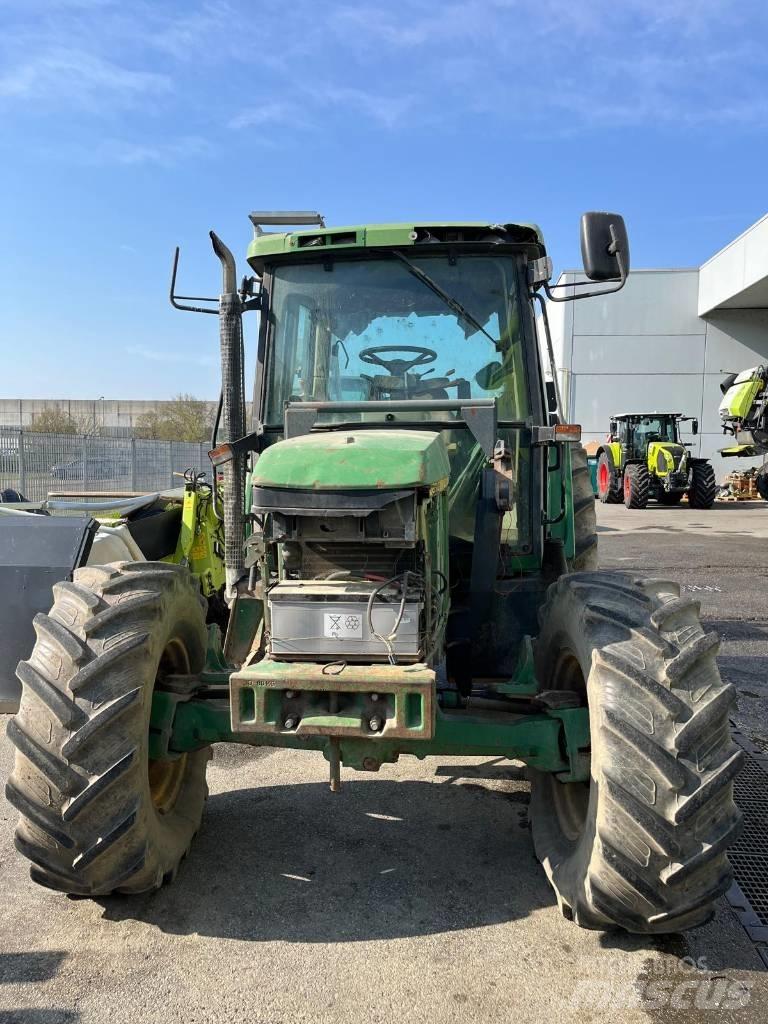 John Deere 6310 Traktoriai