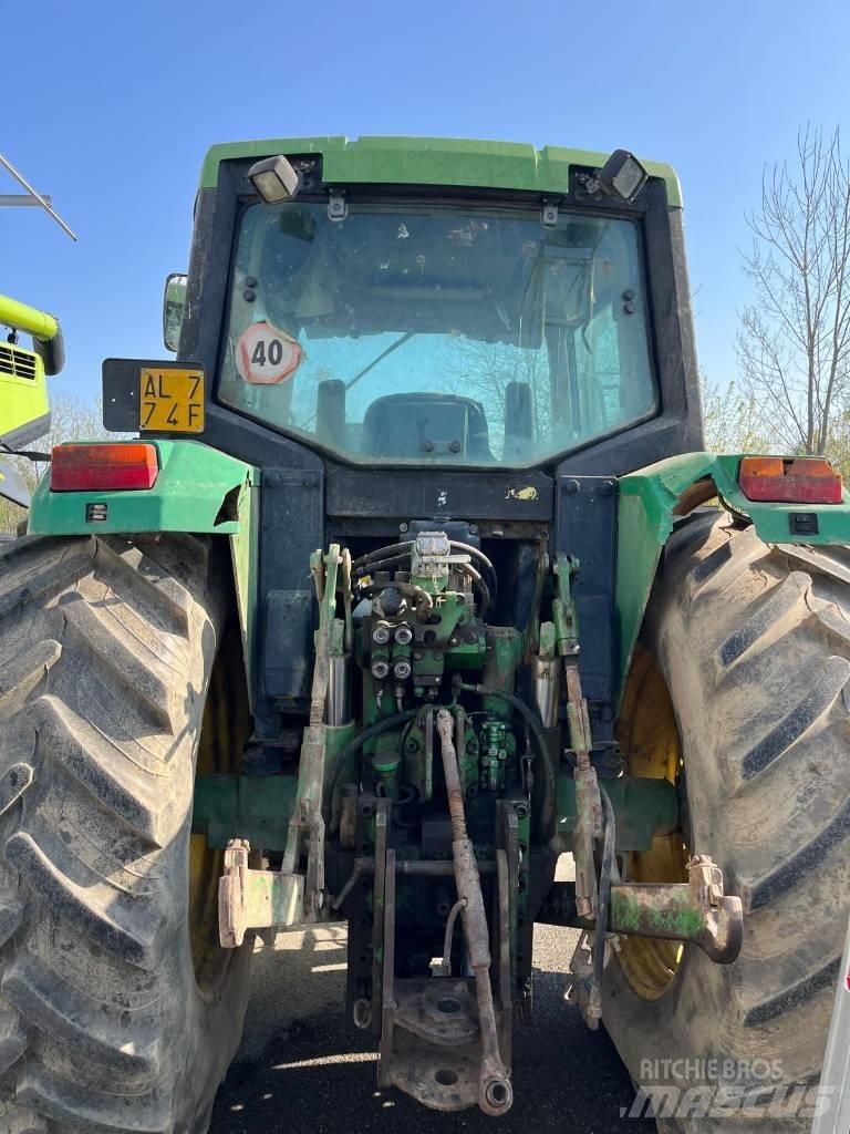 John Deere 6310 Traktoriai