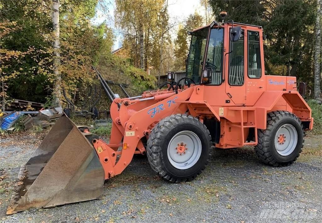 Hitachi FR 7 C Naudoti ratiniai krautuvai