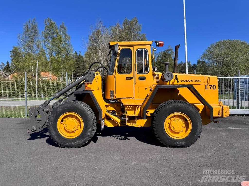 Volvo BM L 70 Naudoti ratiniai krautuvai