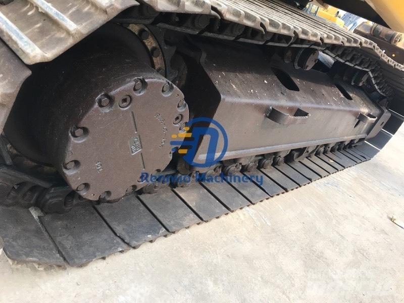 Komatsu PC200-7 Vikšriniai ekskavatoriai