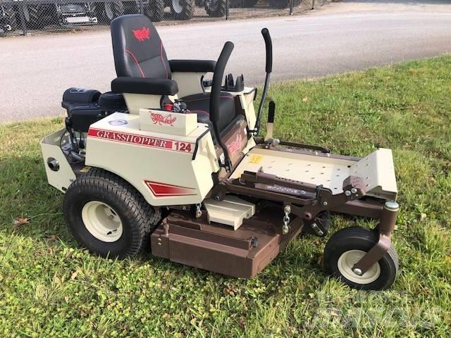 Grasshopper 124V-41 Sodo traktoriukai-vejapjovės