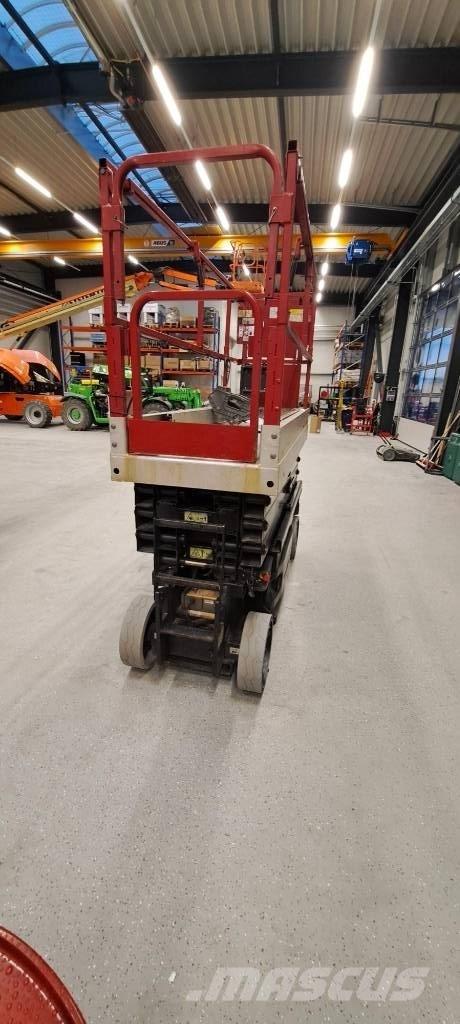 JLG 2630 ES Žirkliniai keltuvai