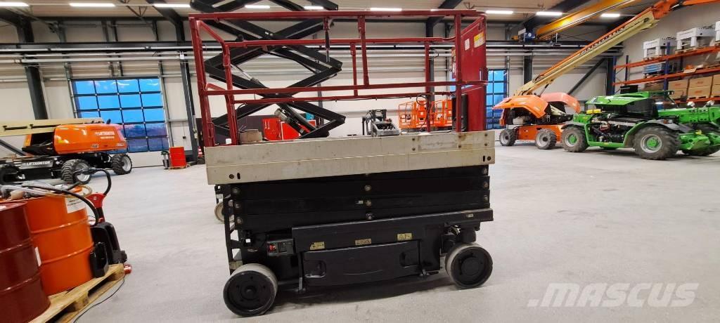 JLG 2630 ES Žirkliniai keltuvai