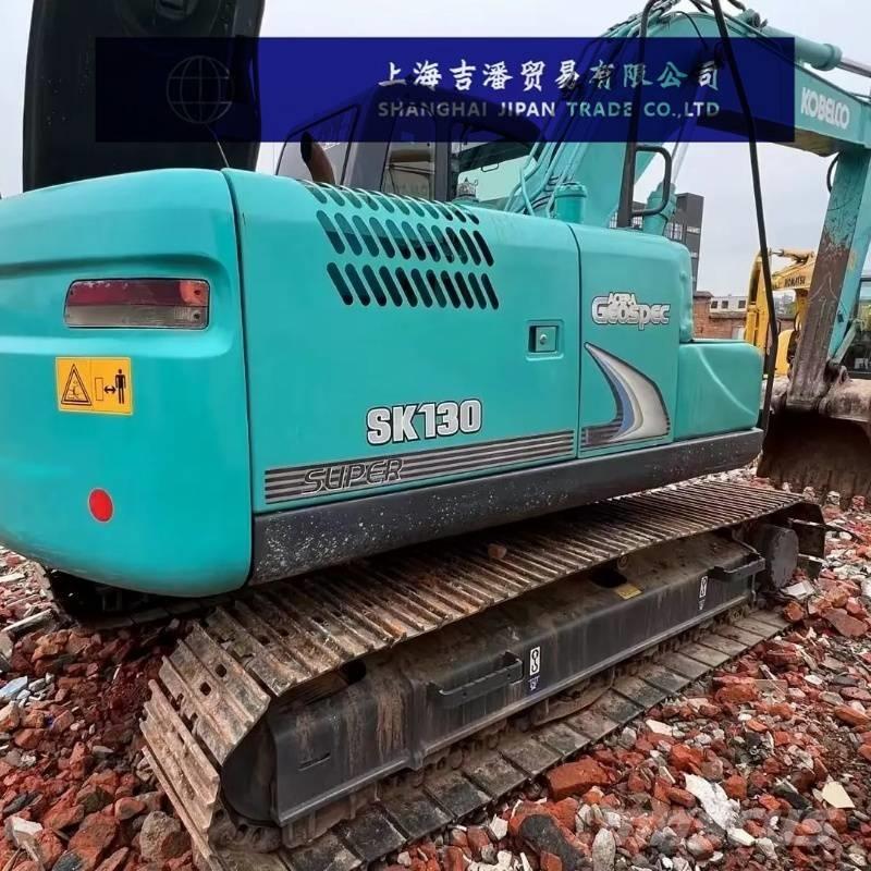 Kobelco 130 Vidutinės galios ekskavatoriai 7-12 t