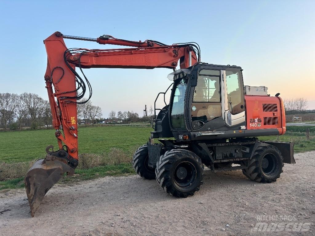 Hitachi ZX 140 W T-3 Ratiniai ekskavatoriai