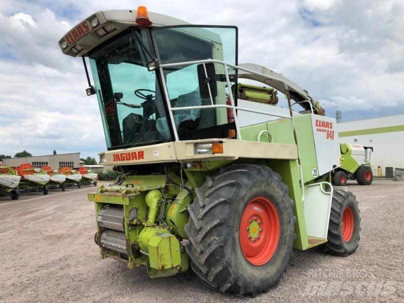CLAAS JAGUAR 840 Pašarų ruošimo technika