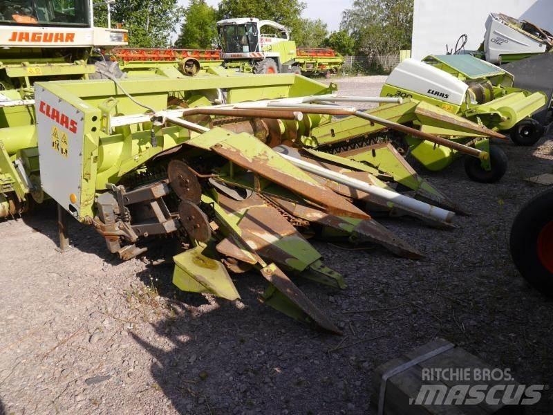 CLAAS JAGUAR 840 Pašarų ruošimo technika