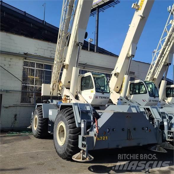 Terex RT335-1 Neapdoroto reljefo kranai