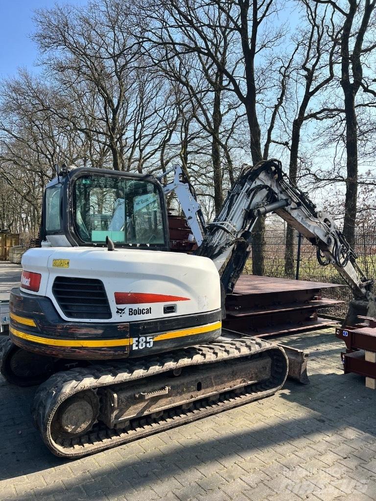 Bobcat E 85 Vidutinės galios ekskavatoriai 7-12 t