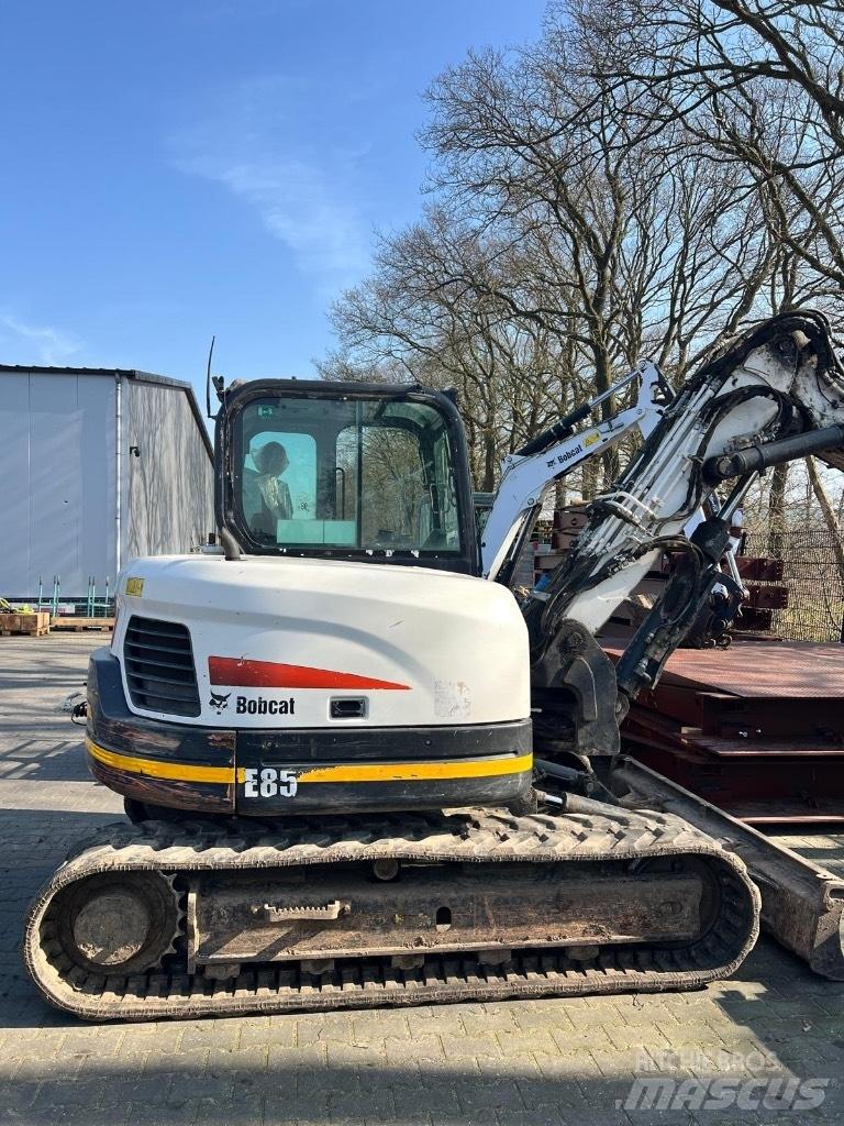 Bobcat E 85 Vidutinės galios ekskavatoriai 7-12 t