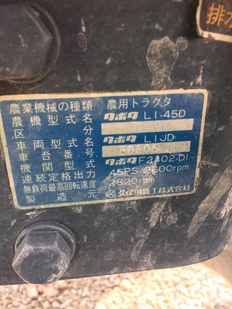 Kubota L1-45 Traktoriai