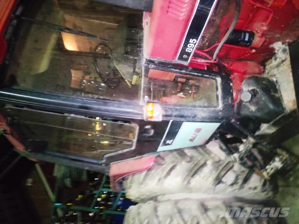 Case IH 895 AXL Traktoriai