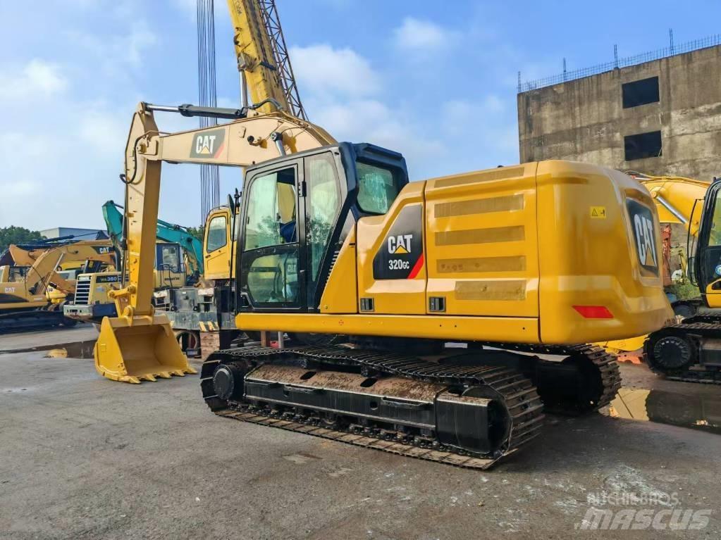 CAT 320 GC Vikšriniai ekskavatoriai