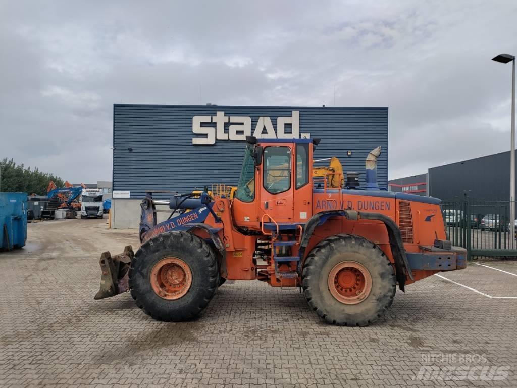 DEVELON DL300-5 Frontaliniai krautuvai ir ekskavatoriai