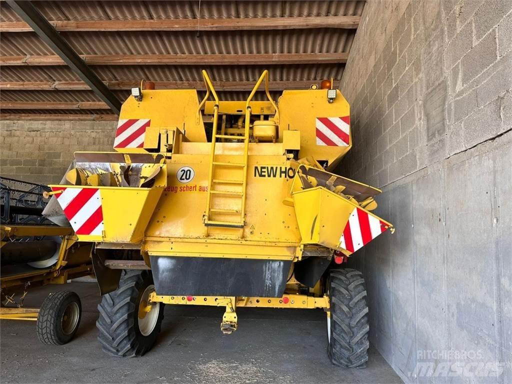 New Holland TF 76 Derliaus nuėmimo kombainai
