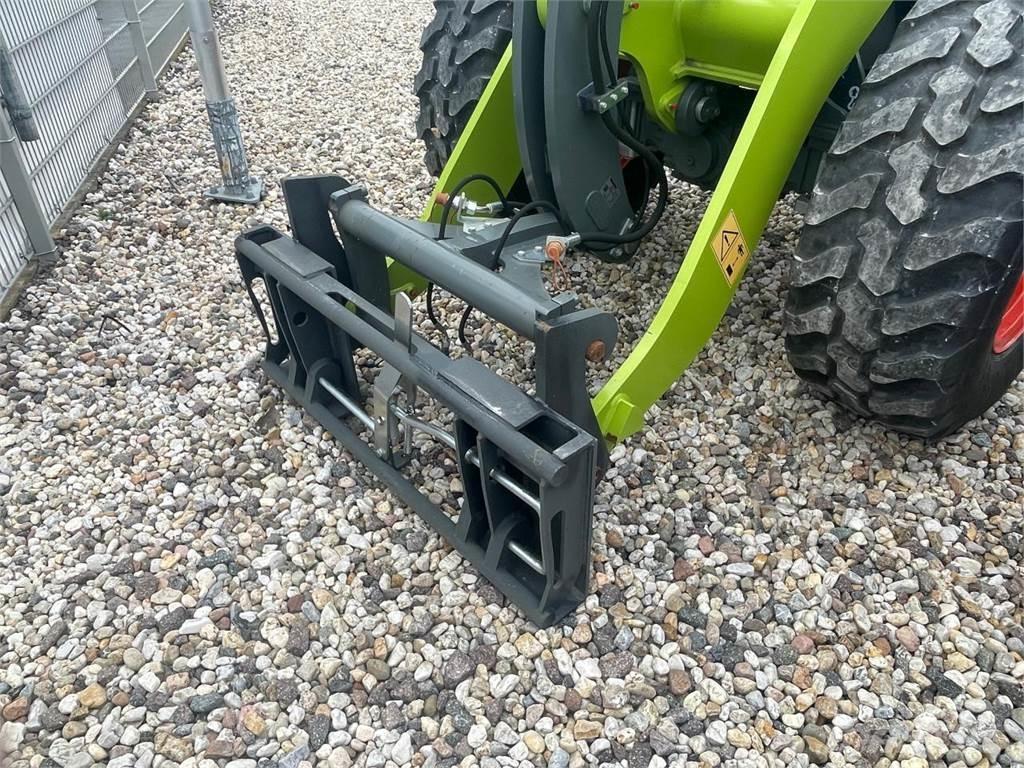 CLAAS Torion 535 Naudoti ratiniai krautuvai