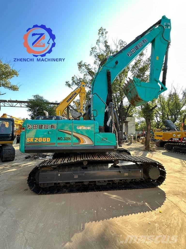 Kobelco SK 200 Vikšriniai ekskavatoriai