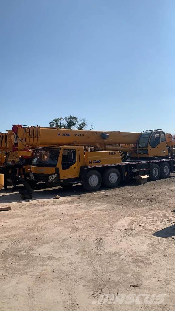 XCMG QY50K Neapdoroto reljefo kranai