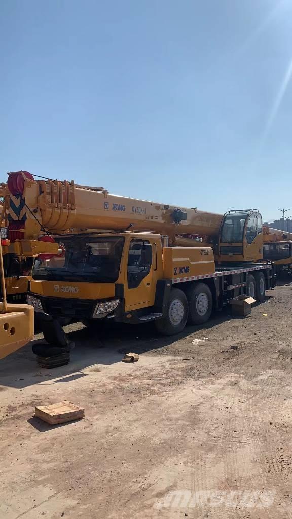 XCMG QY50K Neapdoroto reljefo kranai