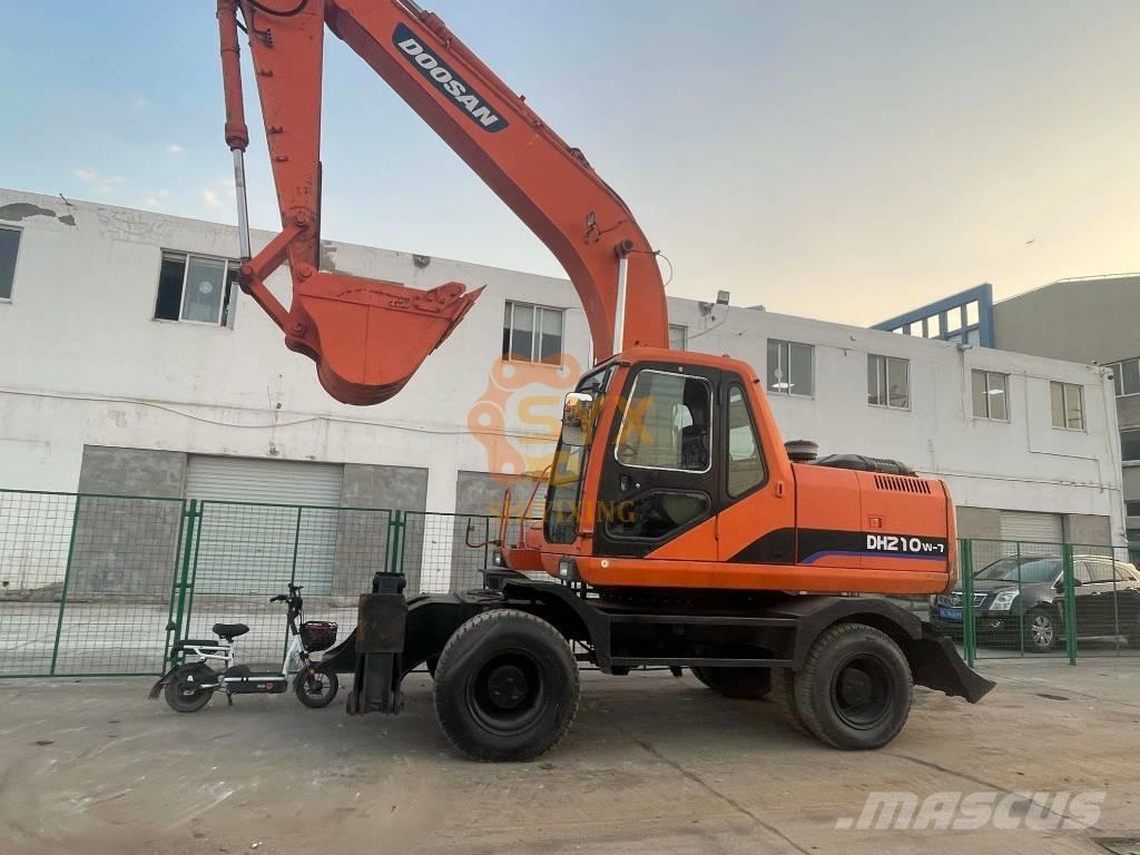 Doosan DH210W-7 Ratiniai ekskavatoriai