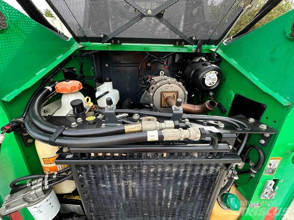 John Deere 312GR Krautuvai su šoniniu pasukimu