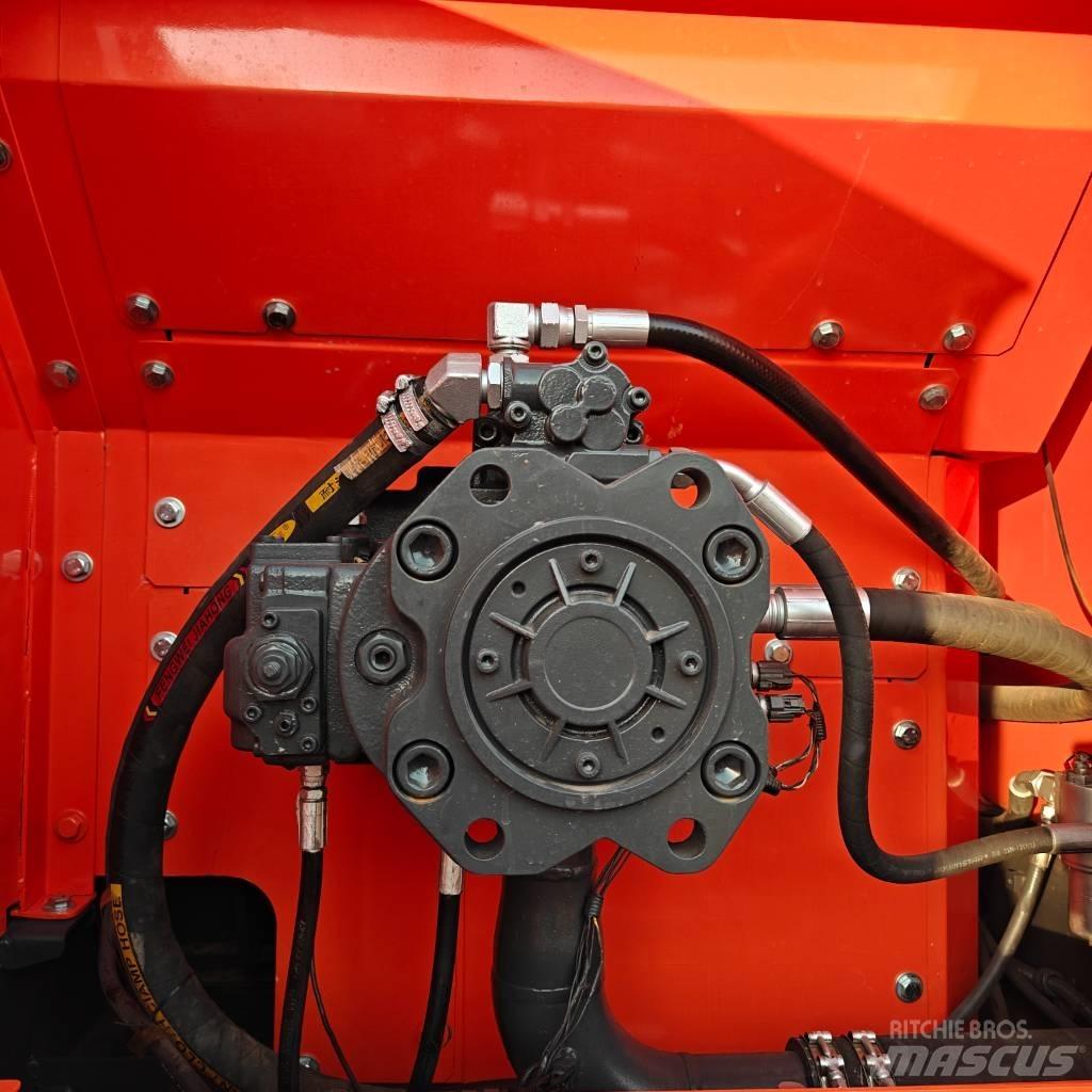 Doosan DX300LC-9C Vikšriniai ekskavatoriai