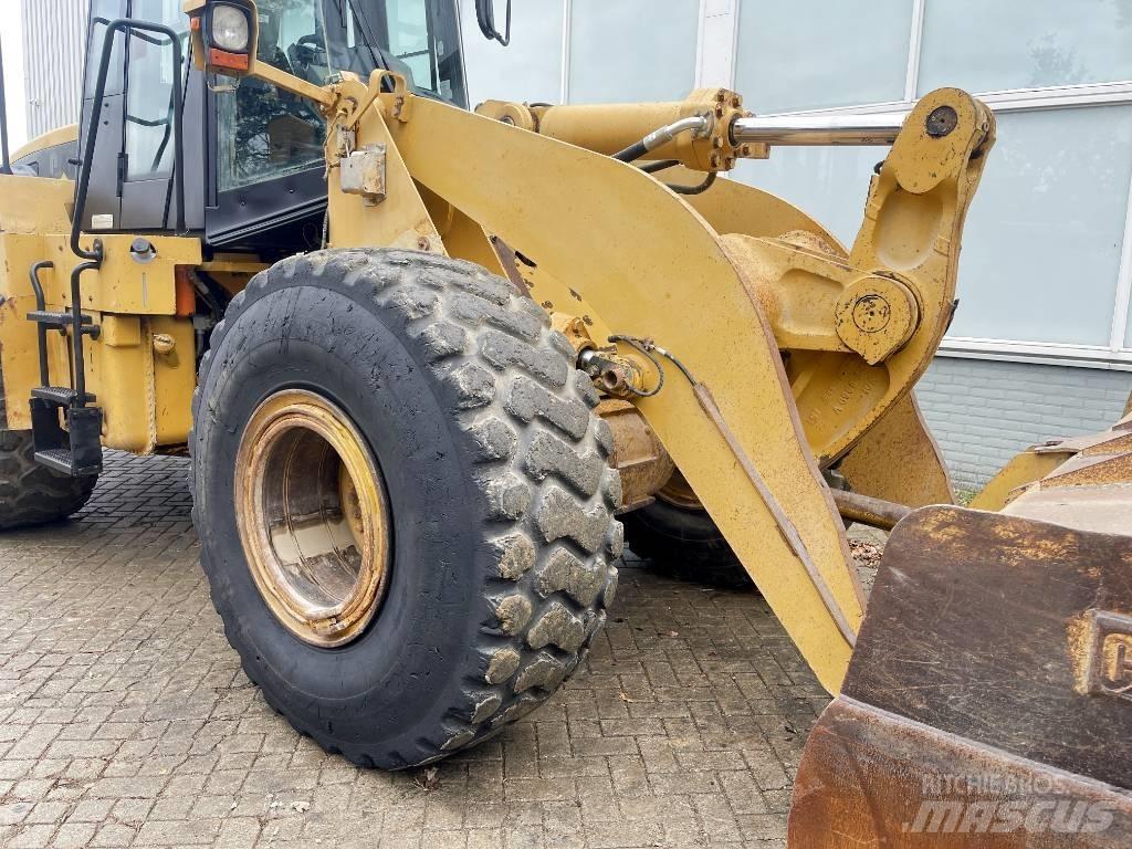 CAT 962 G Naudoti ratiniai krautuvai