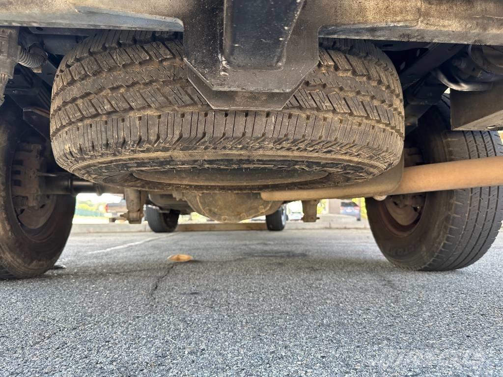Ford F 250 SD Pikapai / Bortiniai sunkvežimiai
